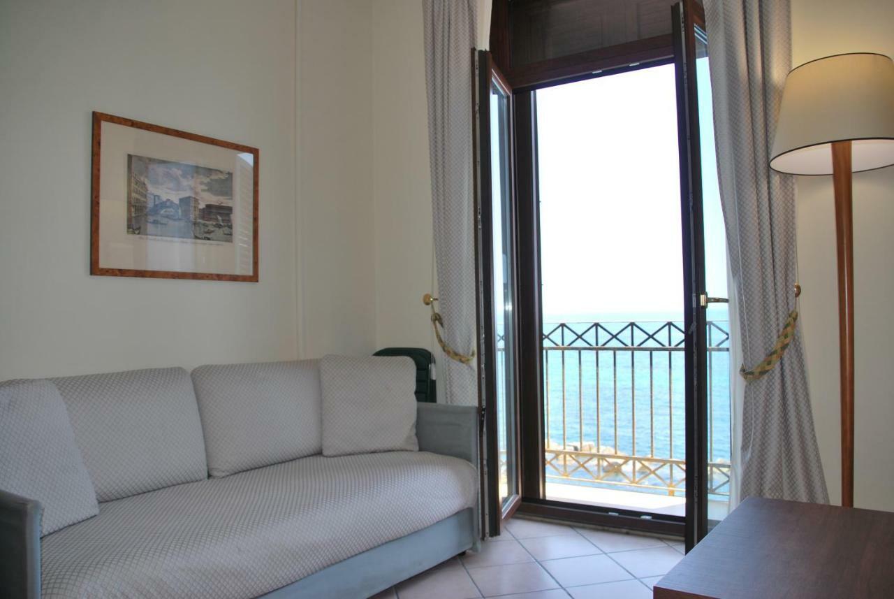 Domus Mariae Albergo Syracuse ภายนอก รูปภาพ