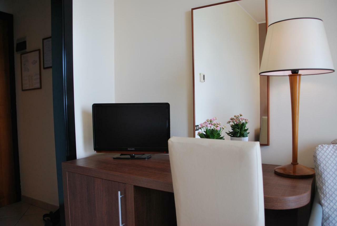 Domus Mariae Albergo Syracuse ภายนอก รูปภาพ